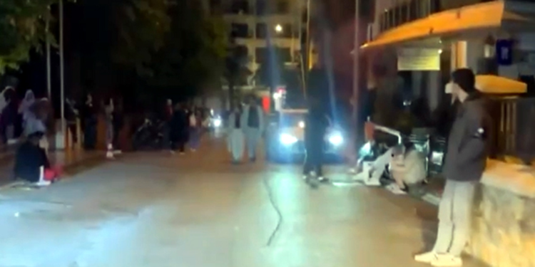 Akdeniz'de 4.8 büyüklüğünde deprem meydana geldi