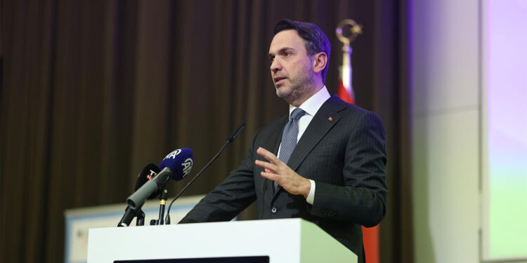 Türk ve Alman şirketleri arasında enerji alanında üç ayrı anlaşma yapıldı