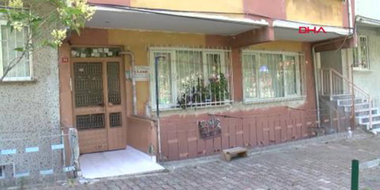 Annesi ve babasını öldüren Emre Aktaş'a müebbet hapis cezası