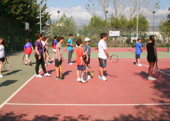 Antalya'daki otellerde ara tatil yoğunluğu yaşanıyor