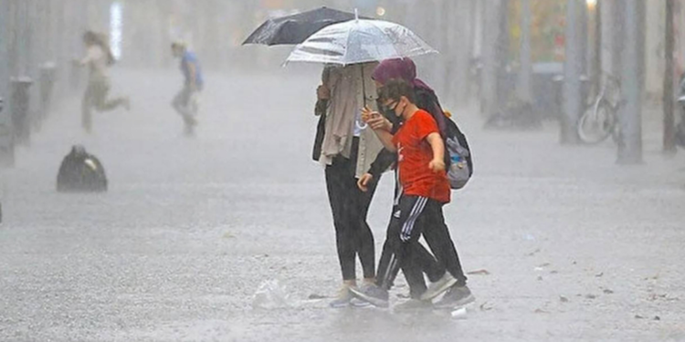 Antalya'nın 6 ilçesinde okullar 1 gün tatil