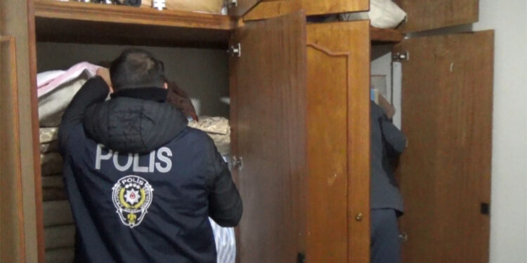 Batman'da yasa dışı protestolara karışan 12 şüpheli tutuklandı