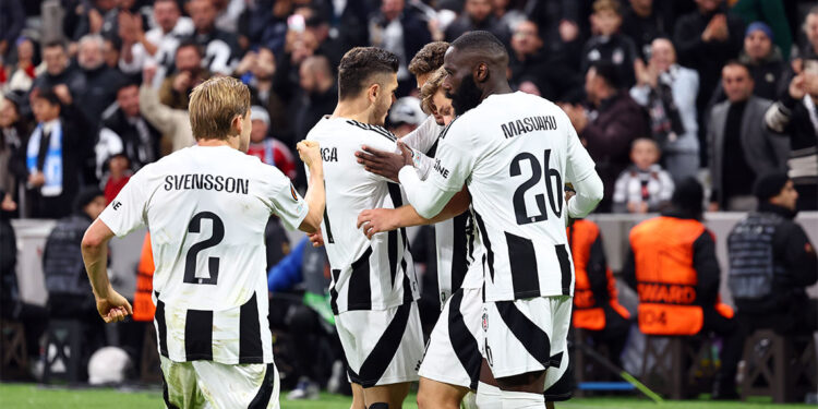 Beşiktaş'ın borcu 10 Milyar 428 Milyon 60 Bin 569 TL