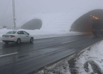 Bolu Dağı'nda kar durdu, ulaşım normale döndü