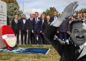 Bülent Ecevit 18'inci ölüm yıl dönümünde anıldı