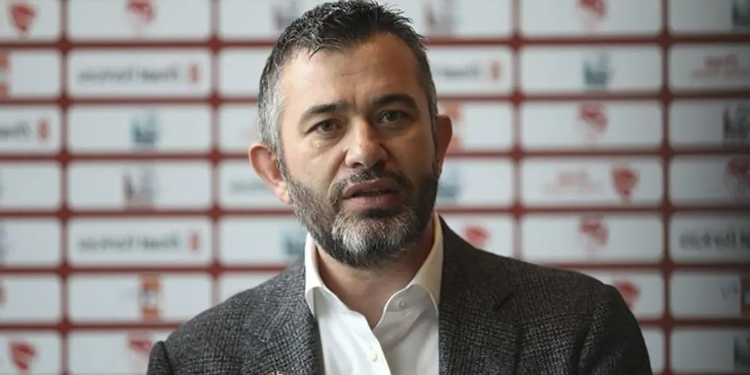 Beşiktaş Kulübü Asbaşkanı Onur Göçmez istifasını yönetime sundu