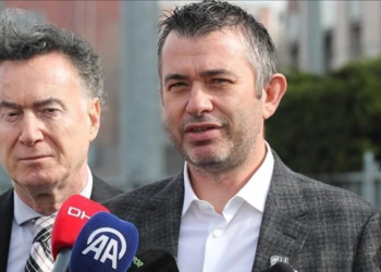 Beşiktaş Yönetimi, Asbaşkan Onur Göçmez'in istifasını kabul etmedi