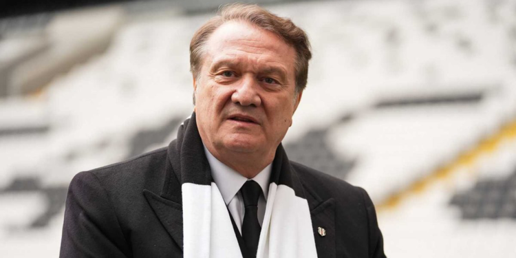 Beşiktaş’ta Başkan Hasan Arat görevinden istifa etti