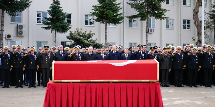Beykoz'da şehit olan teğmen memleketine uğurlandı