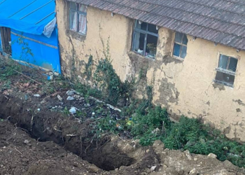 Bursa'da kazı sırasında top mermisi bulundu