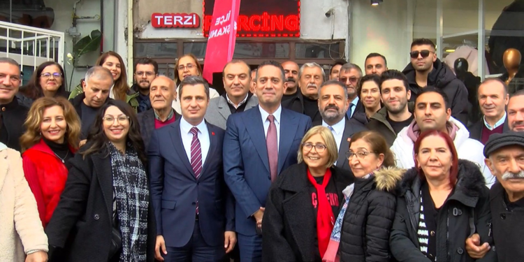 CHP Merkez Yönetim Kurulu Esenyurt'ta toplandı