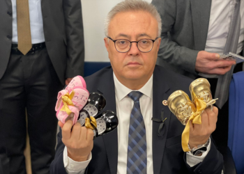 CHP'li milletvekillerinden 'Yenidoğan Çetesi' tepkisi