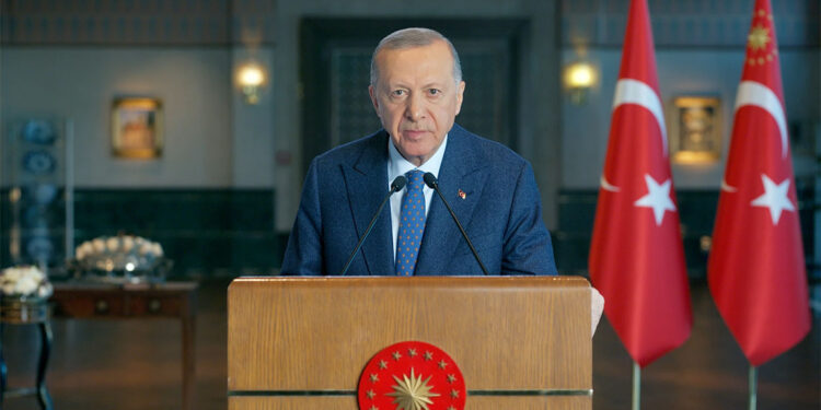 Türk Gıda Kodeksi'ni titizlikle uyguluyoruz