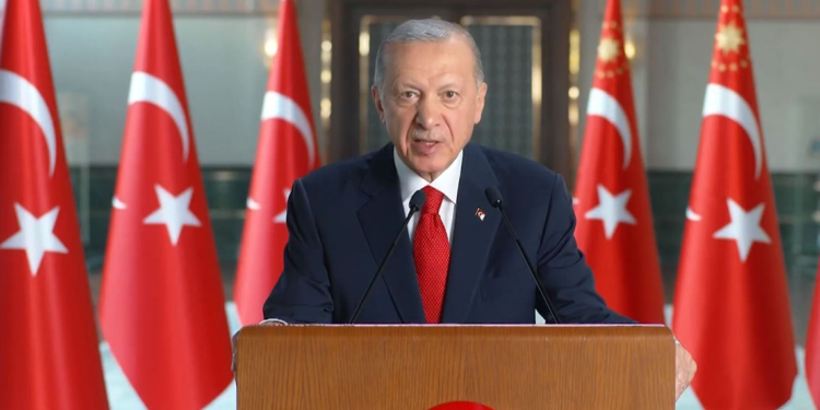 Cumhurbaşkanı Erdoğan, KKTC'nin kuruluş yıl dönümünü kutladı