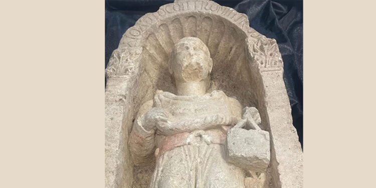 Diodoros'un Mezar Steli yeniden envantere kazandırıldı