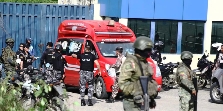 Ekvador'da cezaevinde isyan: 15 ölü