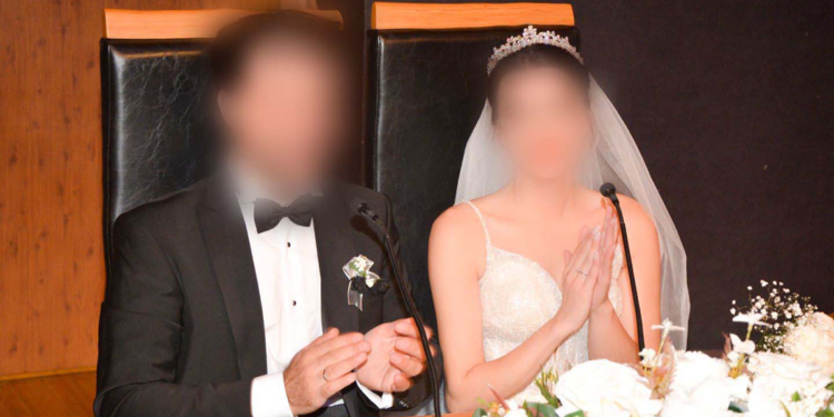 Eşe geç saatte evi süpürdüğü gerekçesiyle boşanma davası 