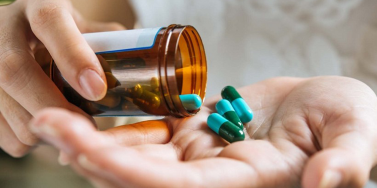 Ezbere kullanılan antibiyotiğin başarıya ulaşma şansı yok