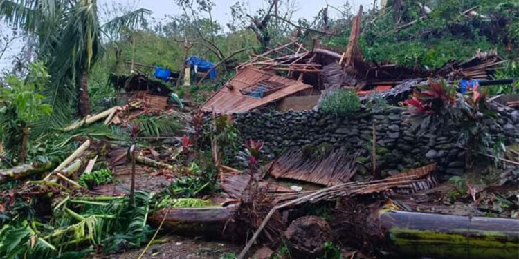 Filipinler'de 650 bin kişi tahliye edildi