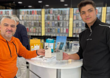Hafif ticari aracı takas yoluyla satıp 2 cep telefonu aldı