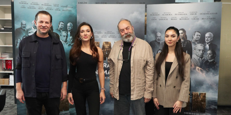 Hain filmi daha önce yapılmamış ve çok modern bir tarzda