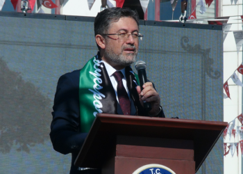 Halk sağlığıyla oynayanların gözünün yaşına bakmayacağız