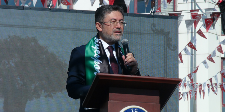 Halk sağlığıyla oynayanların gözünün yaşına bakmayacağız