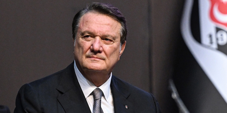 Hasan Arat Beşiktaş Kulübü Başkanlığını bıraktığını açıkladı