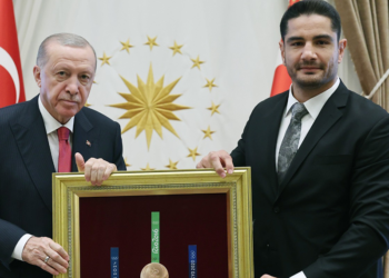 Hiçbir kulübümüz desteksiz kalmayacak
