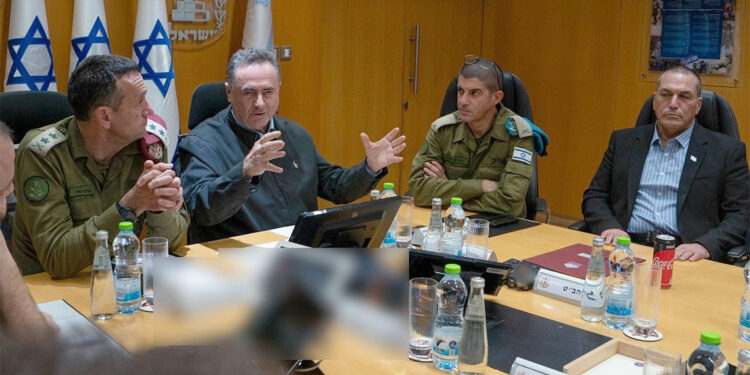 İran'ın nükleer tesisleri her zamankinden daha savunmasız