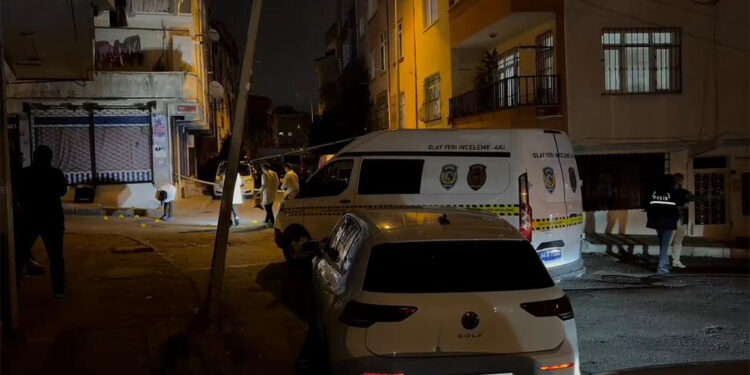 Bağcılar'da korsan gösteri