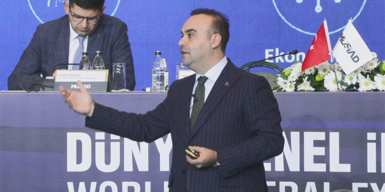 Dünyada insansız hava aracı pazarının yüzde 70'i Türkiye'de