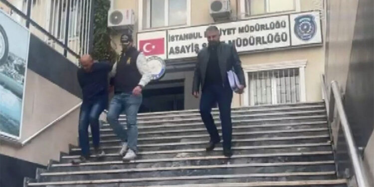 'Davalarımı kazanıp paranı vereceğim' yalanıyla dolandırdı