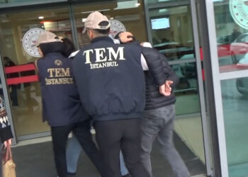 DEM Parti Esenyurt ilçe eş başkanları tutuklandı