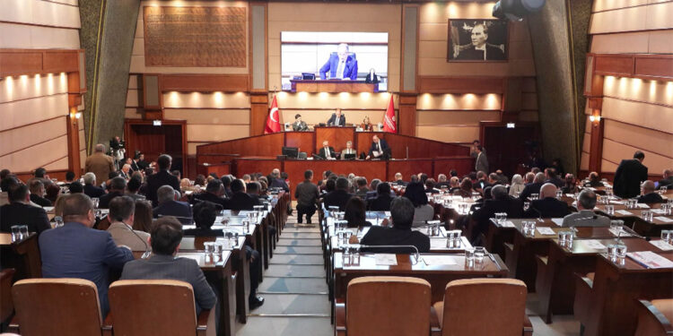 İETT'nin 2025 yılı bütçesi kabul edildi