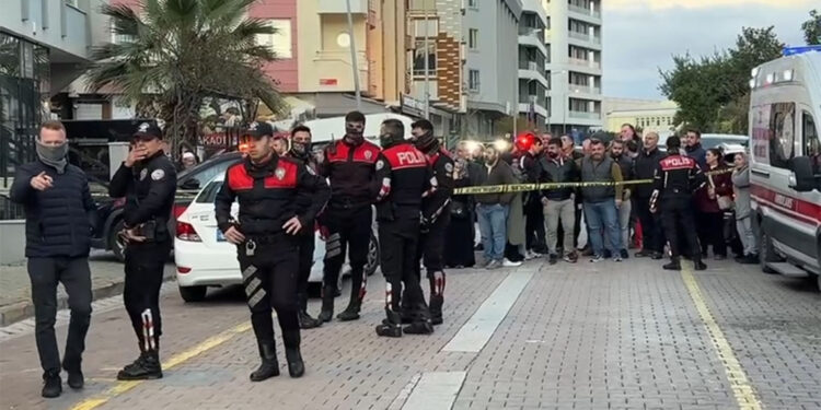 İstanbul'da 5 kişiyi öldürüp intihar etti