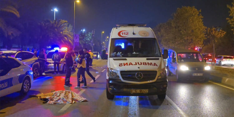 Kartal'da otomobilin çarptığı Sibel öldü