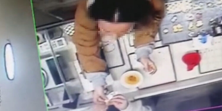 Kuyumcudan 336 bin liralık altın çalan hırsız yakalandı