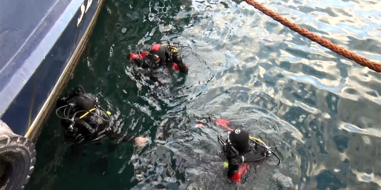 Sarıyer'de 2 kişi denizde kayboldu