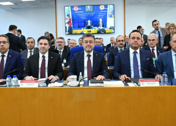 İnsanımızın sağlığıyla oynayanların gözünün yaşına bakmayacağız