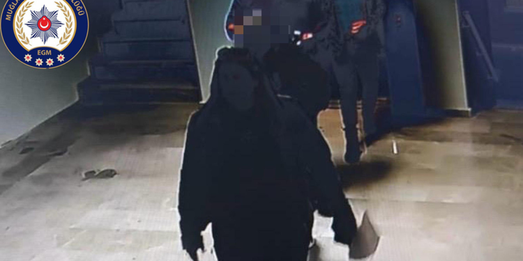 Interpol'un kırmızı bültenle aradığı şüpheli, Muğla'da yakalandı