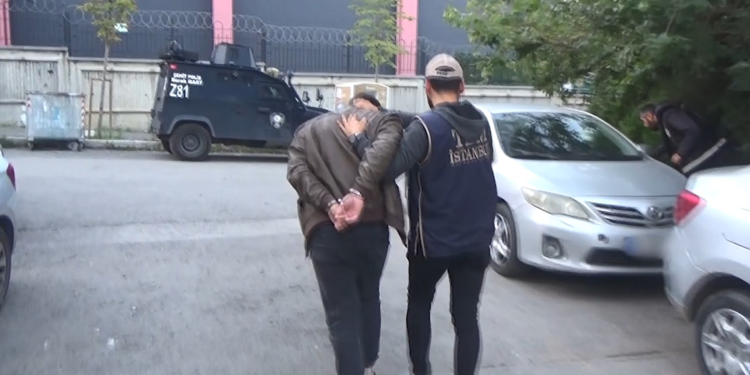 İstanbul'da DHKP-C operasyonu 5 gözaltı