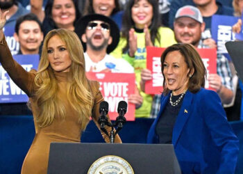Jennifer Lopez Kamala Harris'i destekliyor