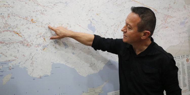 Jeotermal aktivitelerin depremi tetikleyip, tetiklemediği incelenmeli