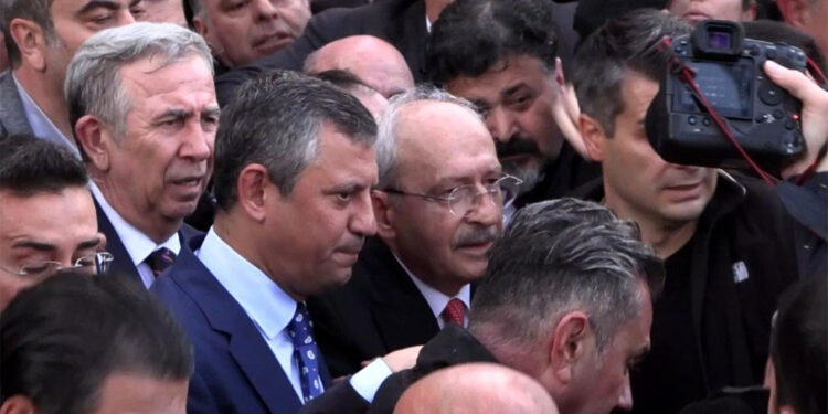 Ne mutlu ki bana mahkeme karşısına rüşvet suçundan çıkmadım