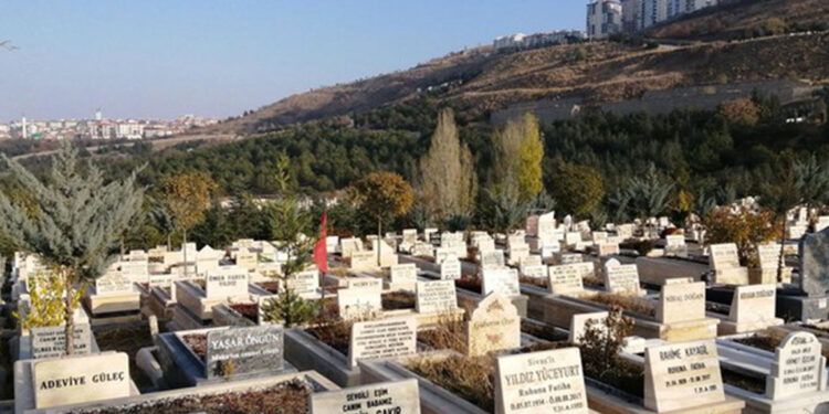 Ankara Karşıyaka Mezarlığı: Başkentin tarihi ve anıları