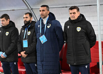 Mehmet Topal'lı Ploieşti, emin adımlarla play-off yolunda ilerliyor
