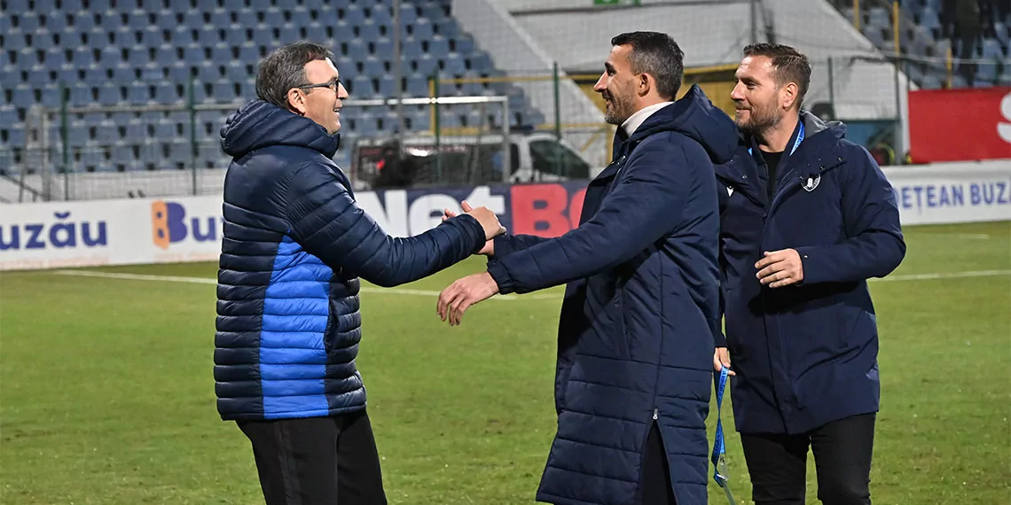 Mehmet topal'lı ploieşti, romanya ligi’nin 16’ncı haftasında deplasmanda buzau’yu tek golle geçerek play-off yolunda önemli bir galibiyet elde etti.