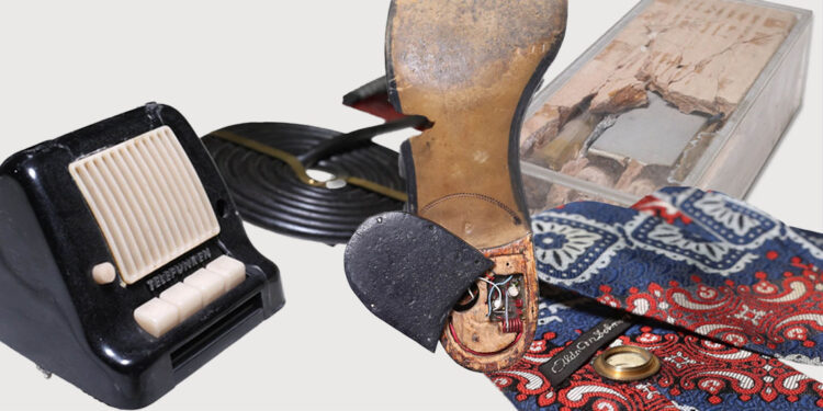 Geçmişte kullanılan dinleme cihazları yayınlandı