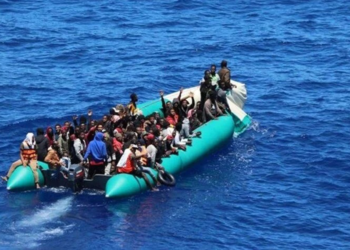 Madagaskar açıklarında iki mülteci botu alabora oldu: 22 ölü
